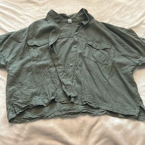GREEN OLD NAVY BUTTON UP SHORT SLEEVE XL